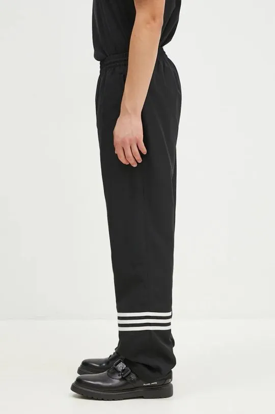 adidas Originals joggers Adicolor black color with an application IW0977