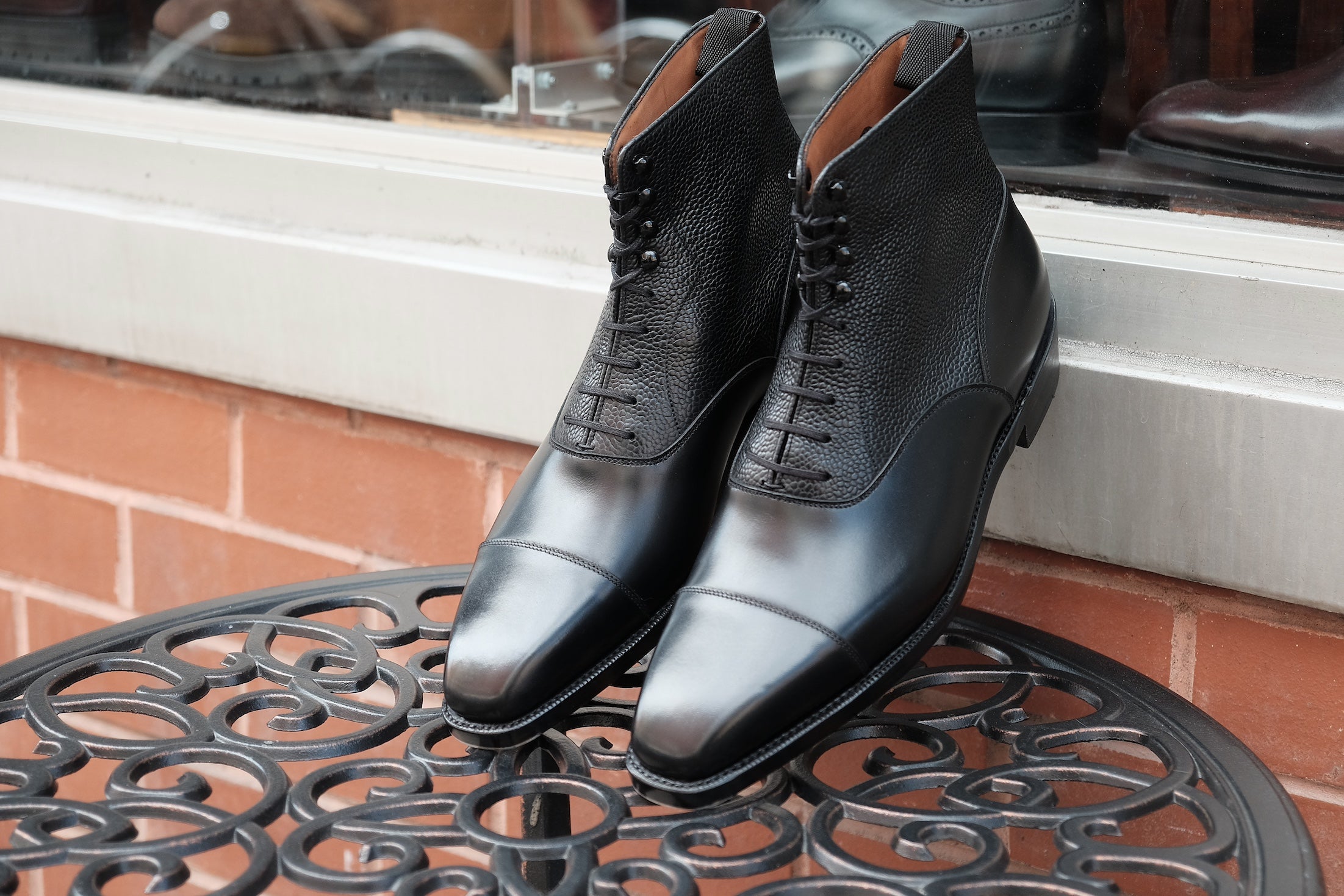 Ashworth - MTO - Black Calf / Black Scotch Grain - MGF Last - Double Leather Sole