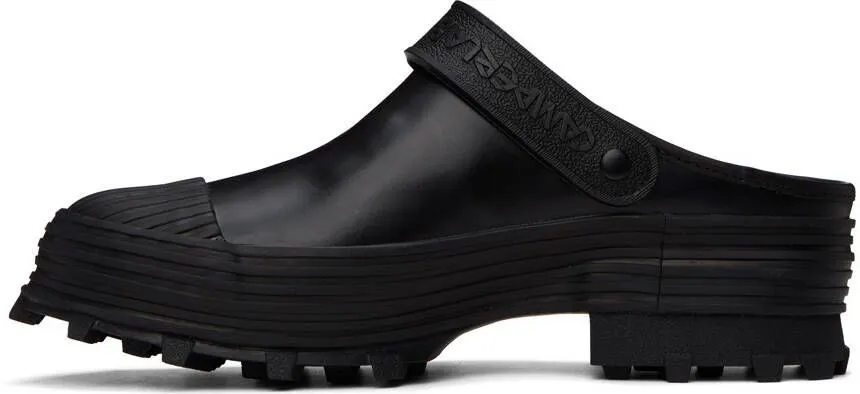 CAMPERLAB Black Traktori Clogs