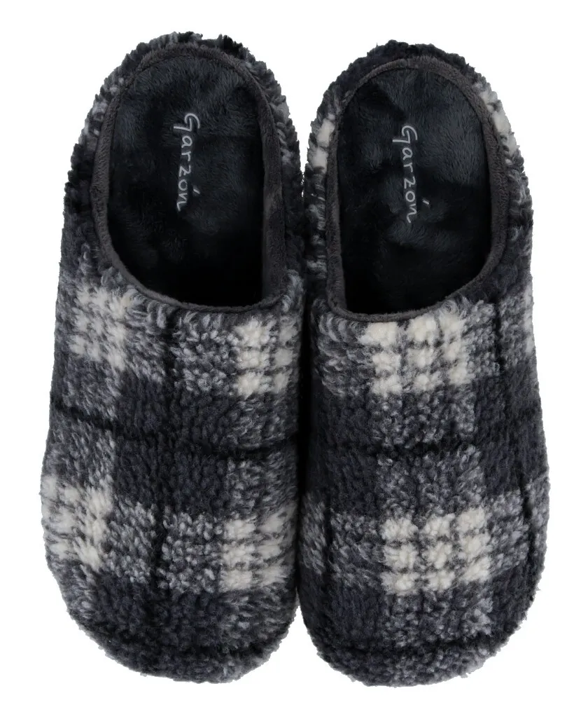 Comfortable house slippers Garzón 16300.381