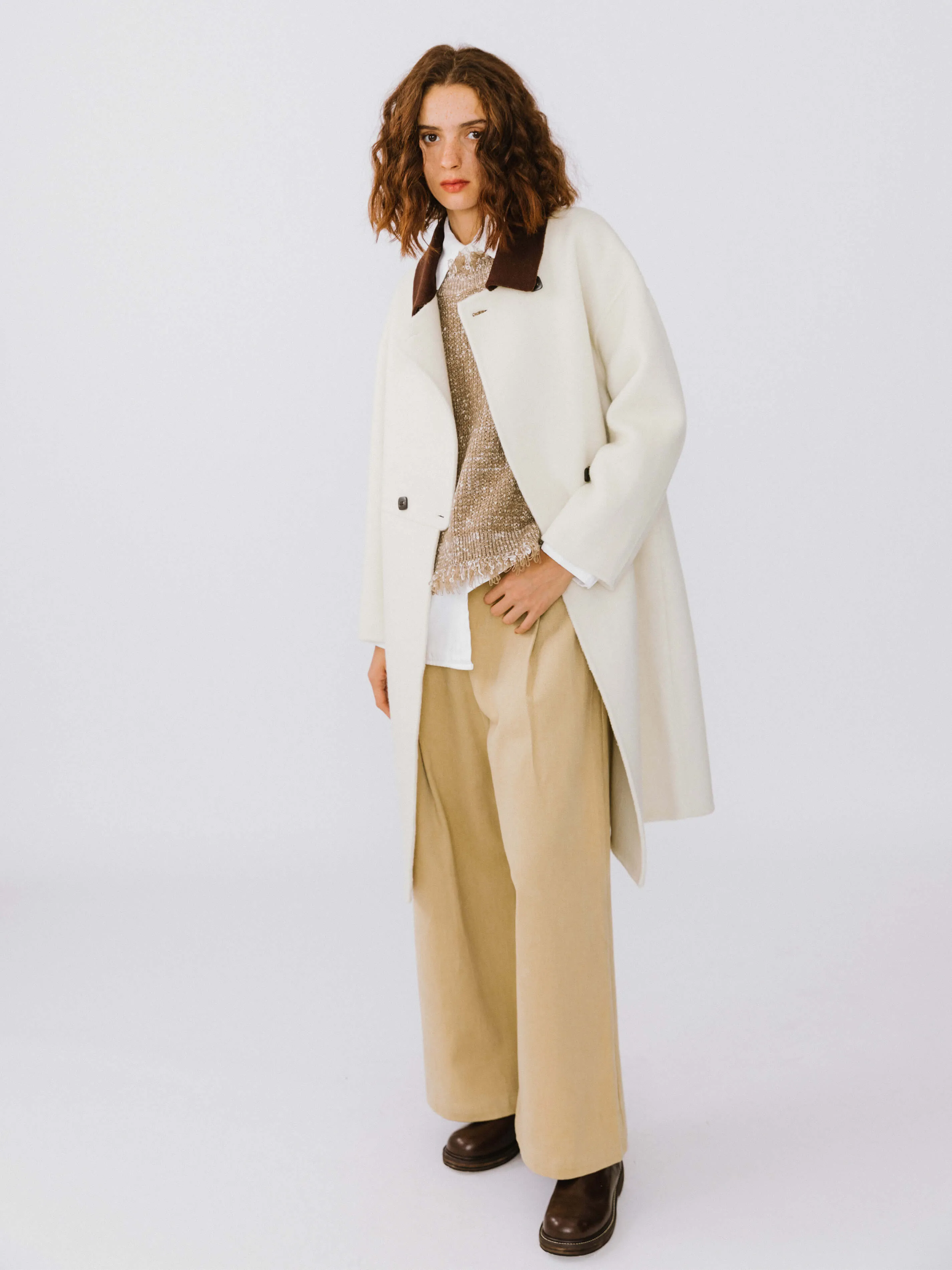 Contrast Coloured Collar Wool Coat