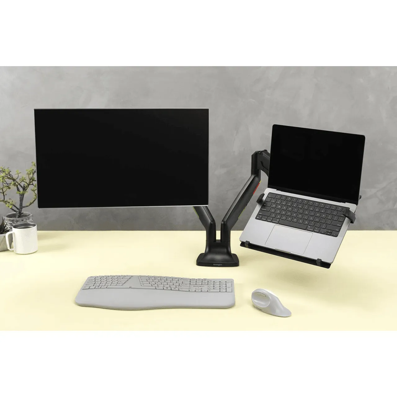 Kensington Universal Laptop Holder For Monitor Arms