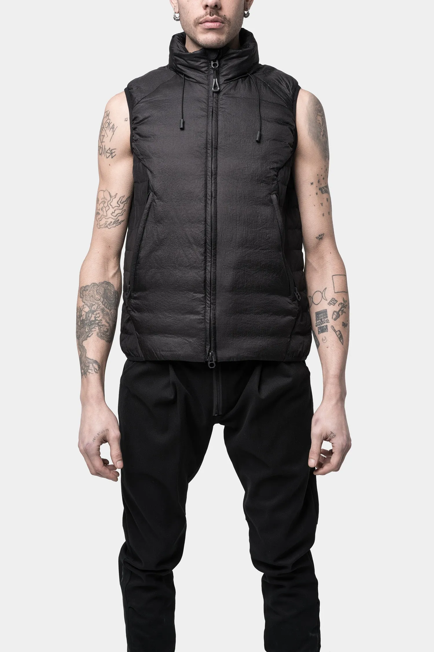 Lightweight down puffer vest