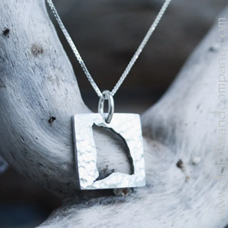 Rock Island, Wisconsin Pendant Necklace