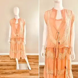 Vintage 1920s Silk and Lace Dress / 20s Flapper Dress / Size S