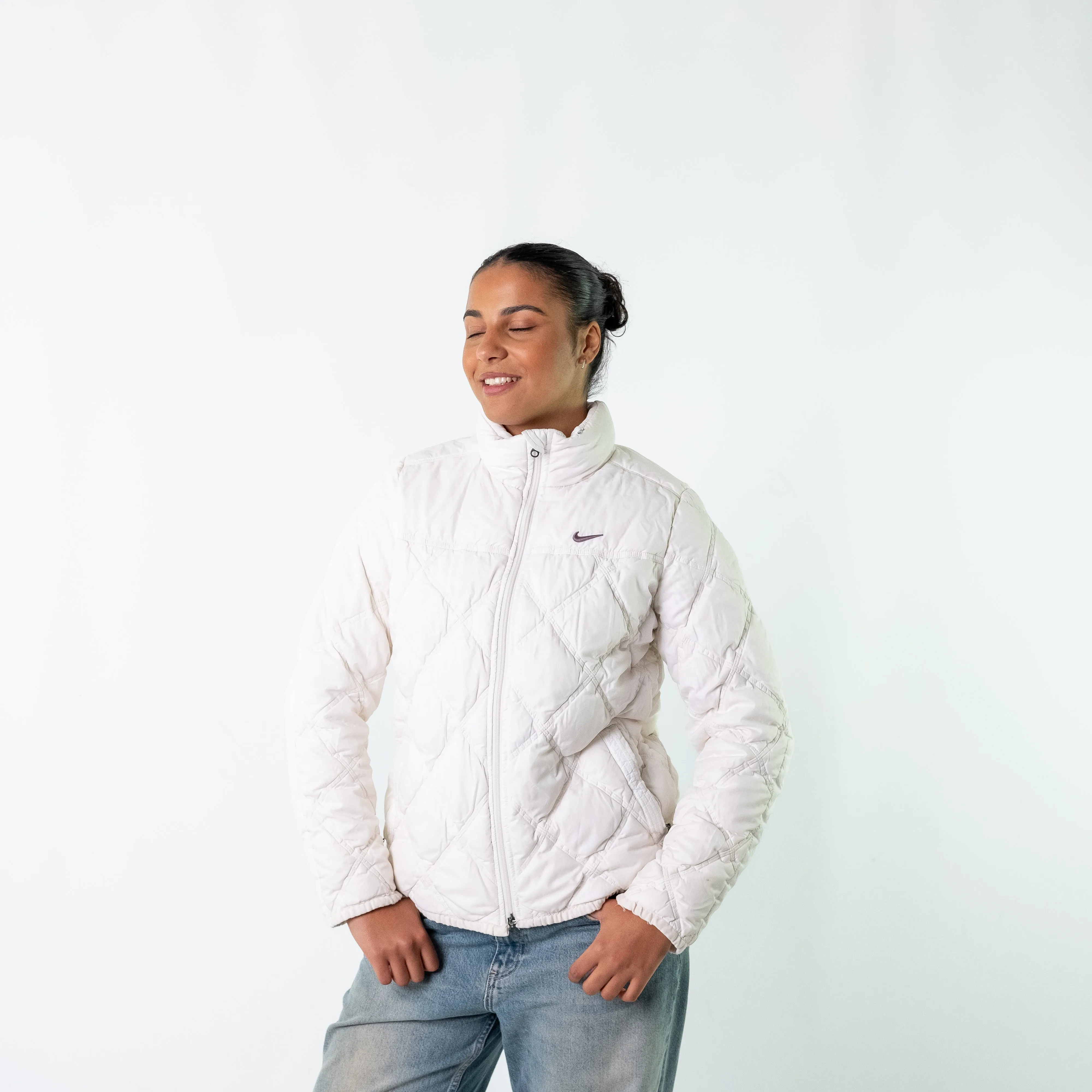 White 90s Nike Puffer (L)